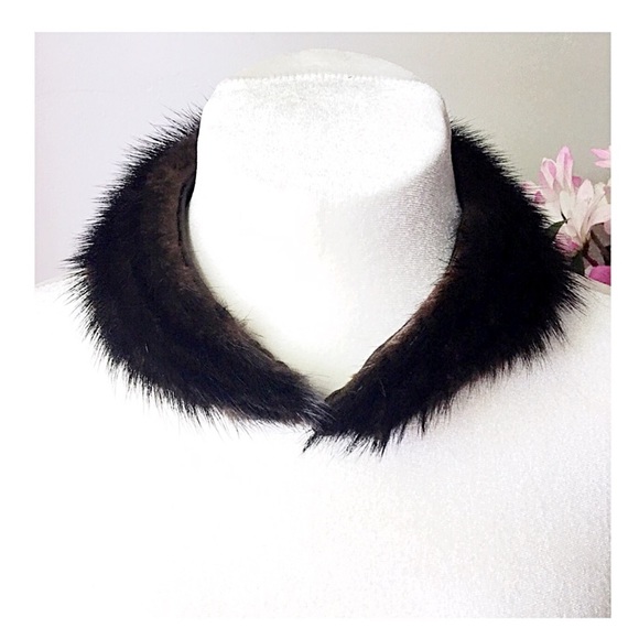 Vintage Accessories - Vintage | Mink Peter Pan Collar